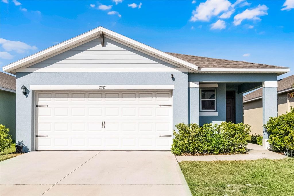 Photo of 2317 Tay Wes Drive, Saint Cloud, FL 34771 (MLS # S5140972)