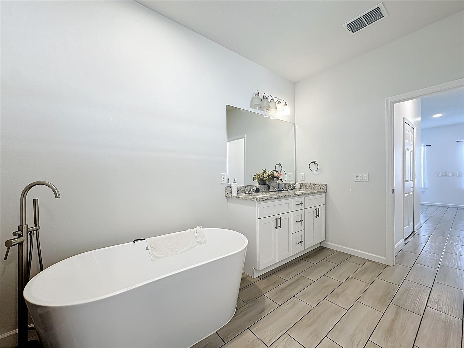 POINCIANA NBRHD 02 VILLAGE 08 - Residential