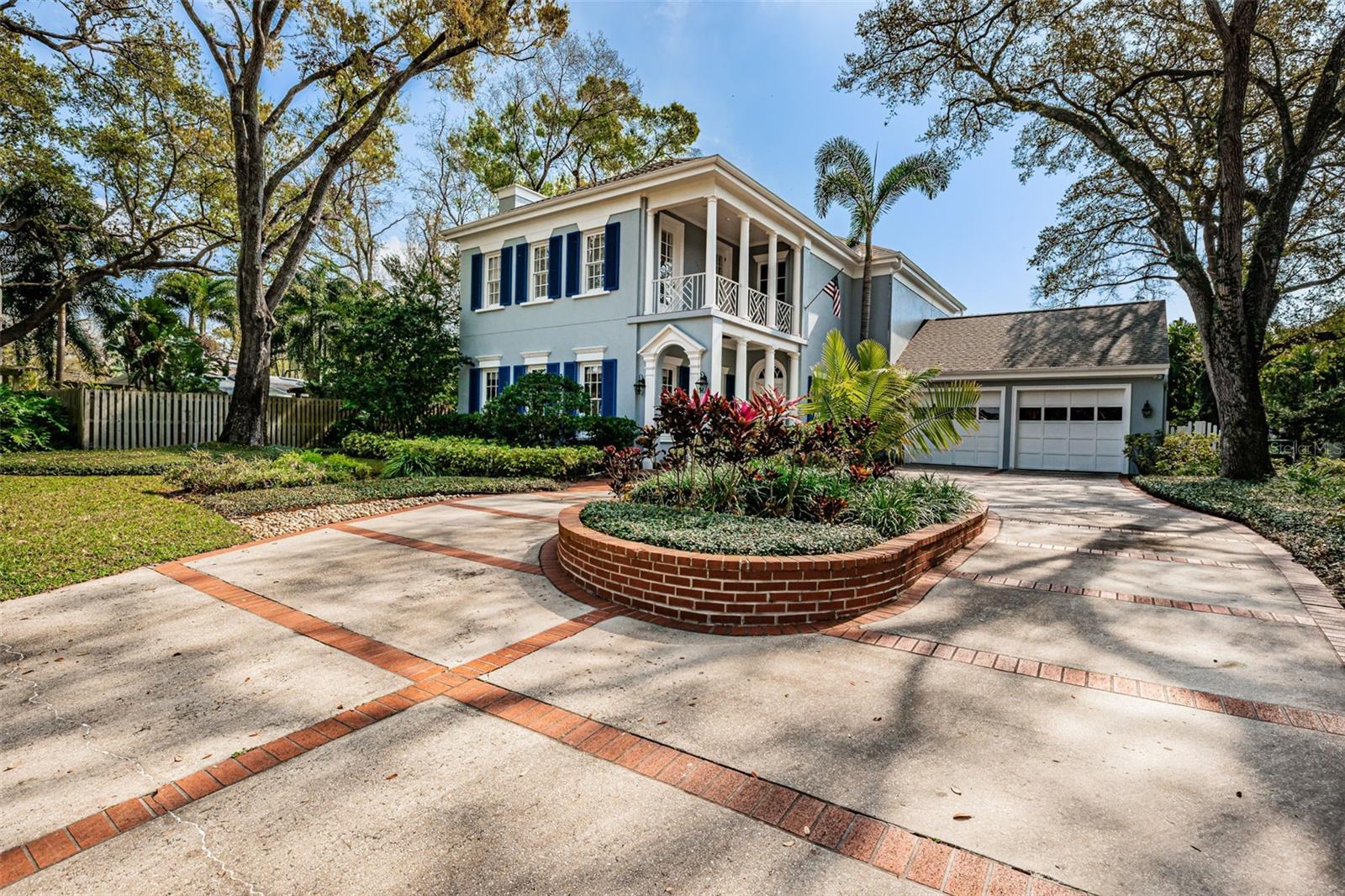 BAY VIEW ESTATES - Residential