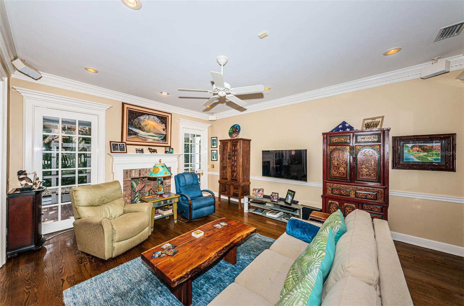 BAY VIEW ESTATES - Residential