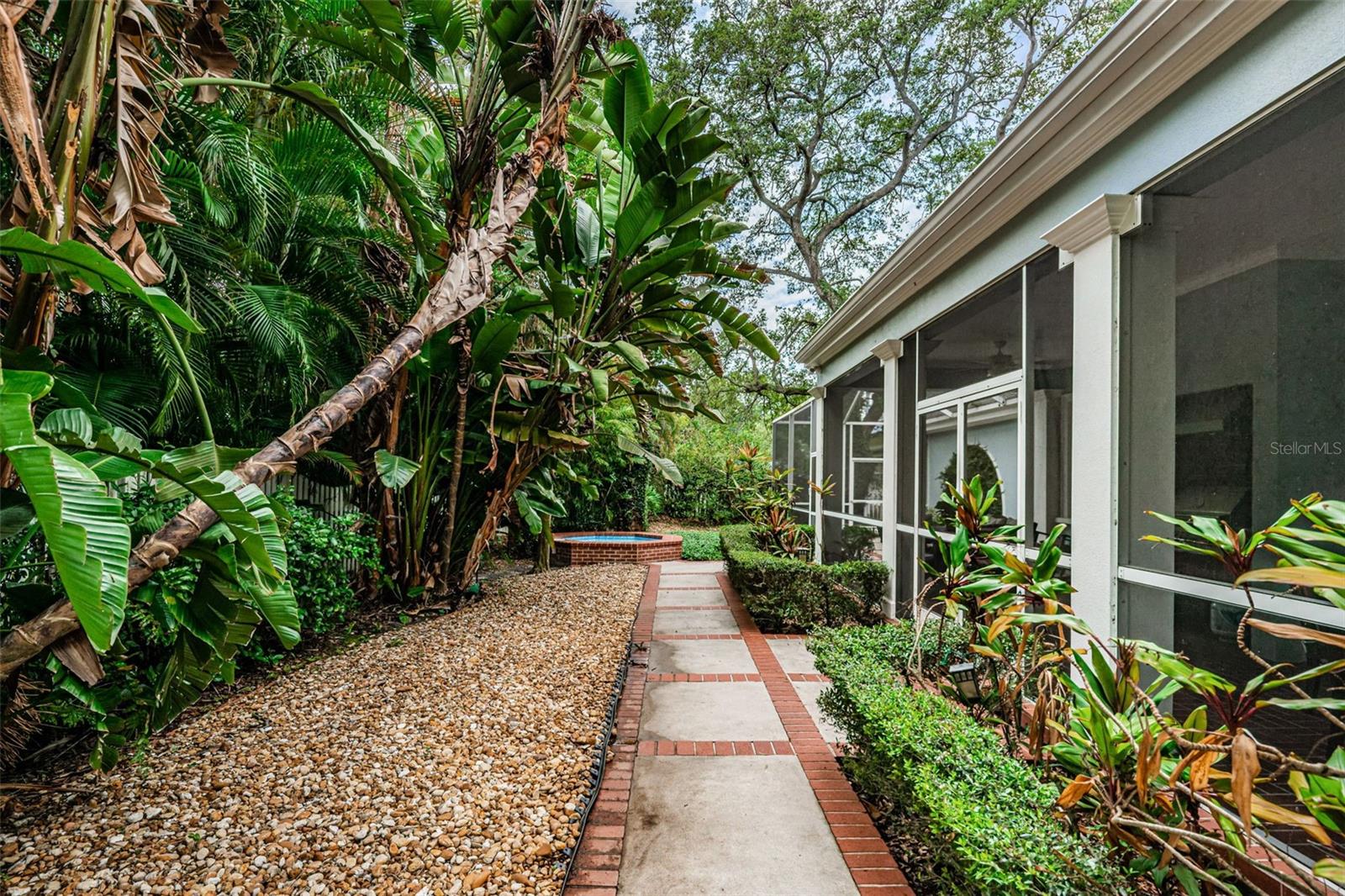 BAY VIEW ESTATES - Residential
