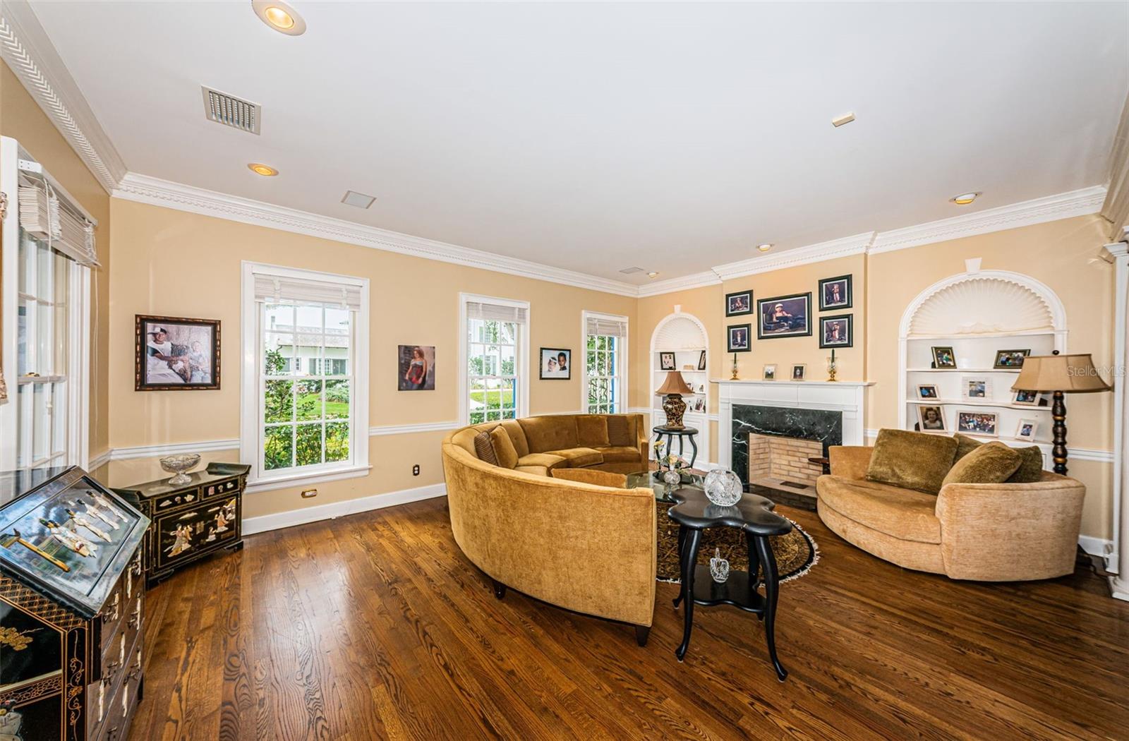BAY VIEW ESTATES - Residential