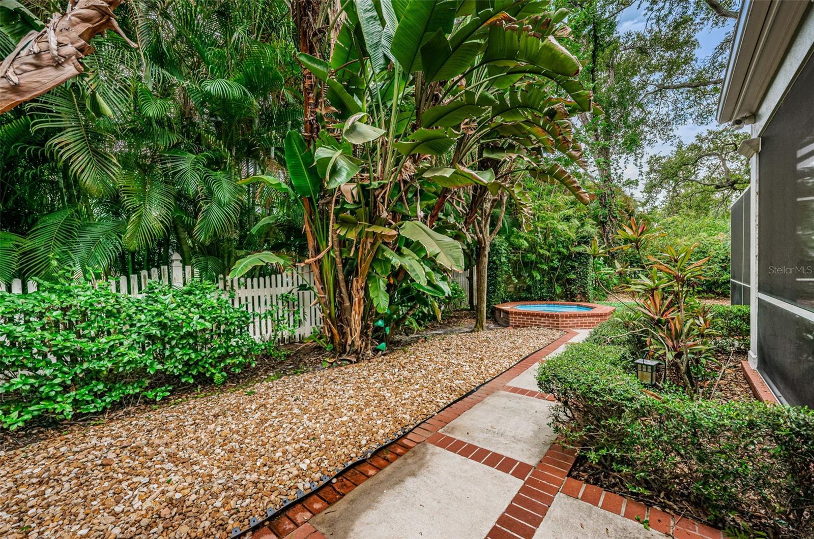 BAY VIEW ESTATES - Residential
