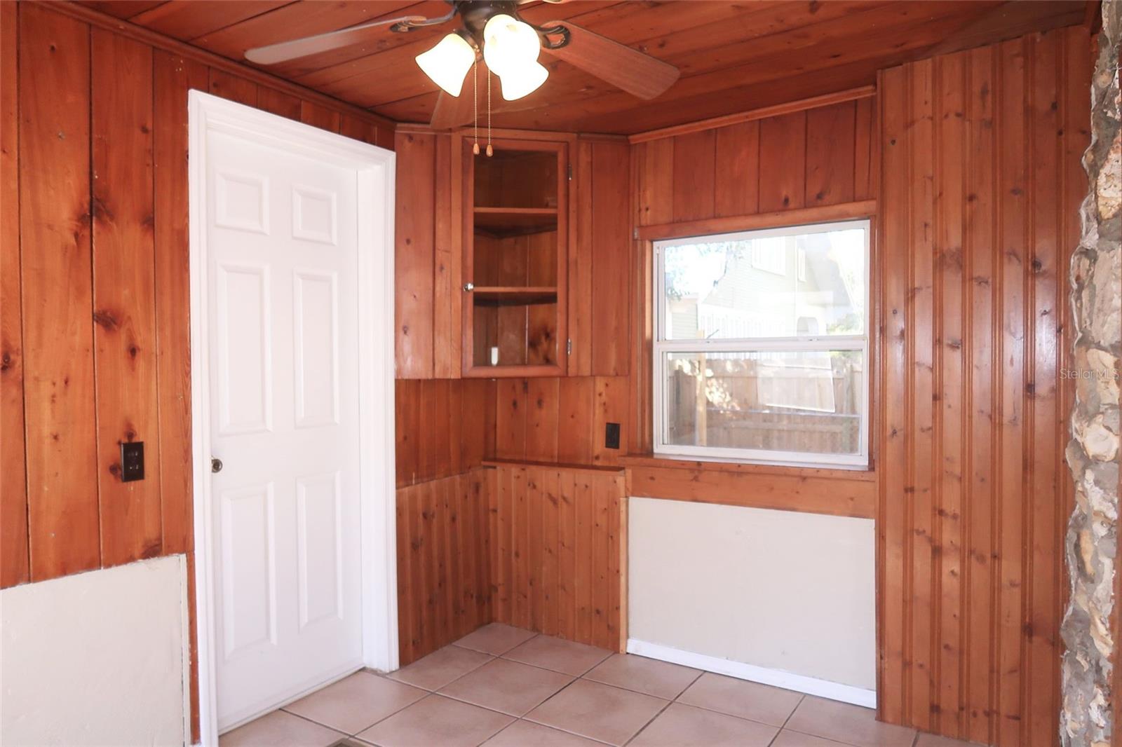 CITY ZEPHYRHILLS - Residential Lease