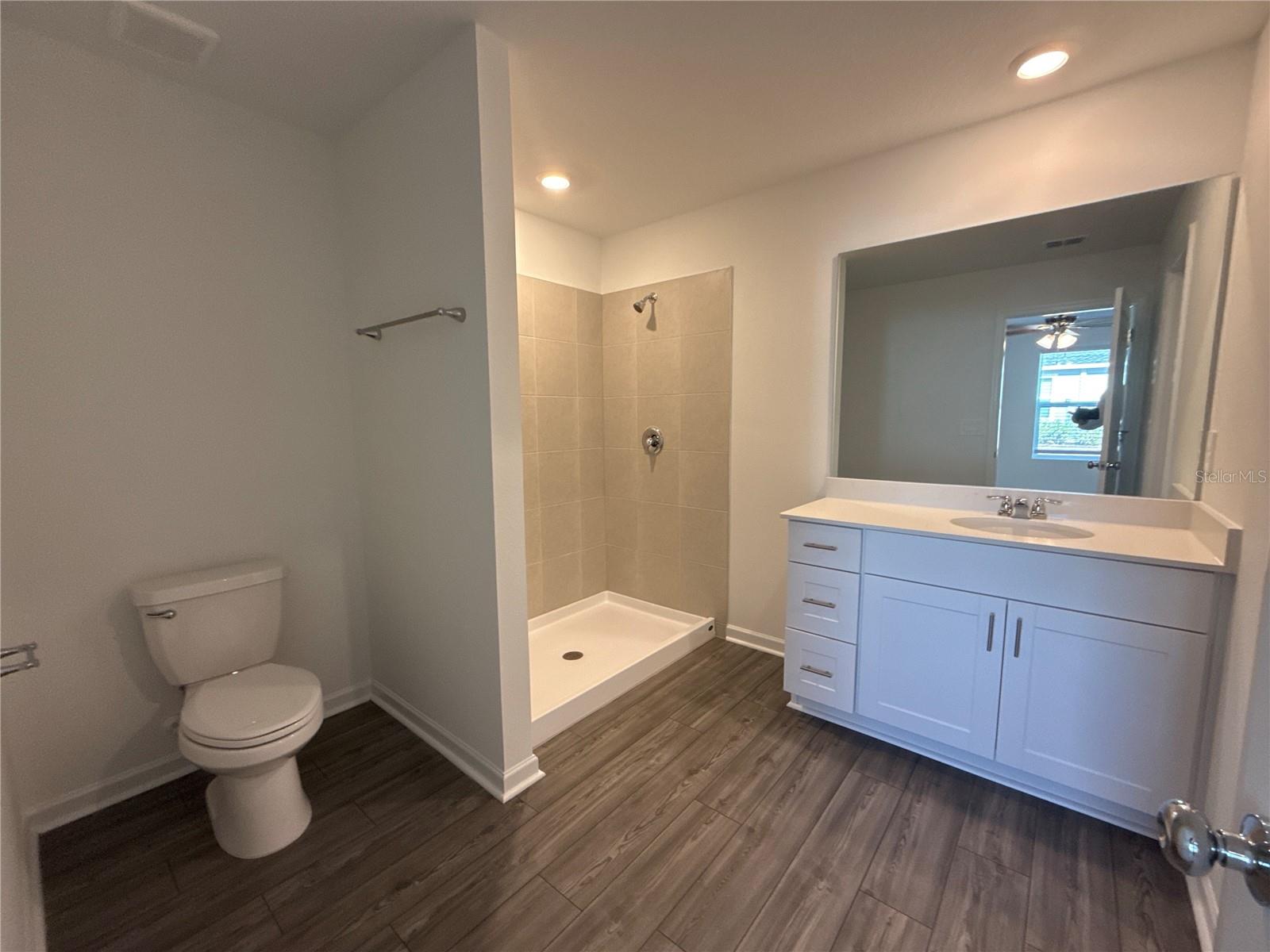 MILLWOOD ESTATES - Residential Lease