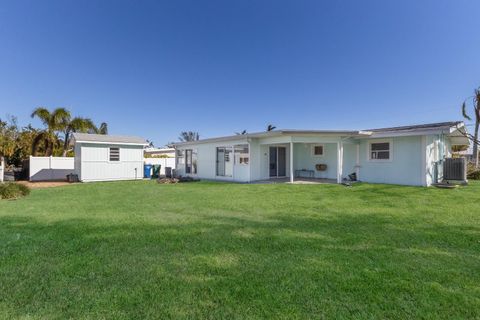 A home in HOLMES BEACH