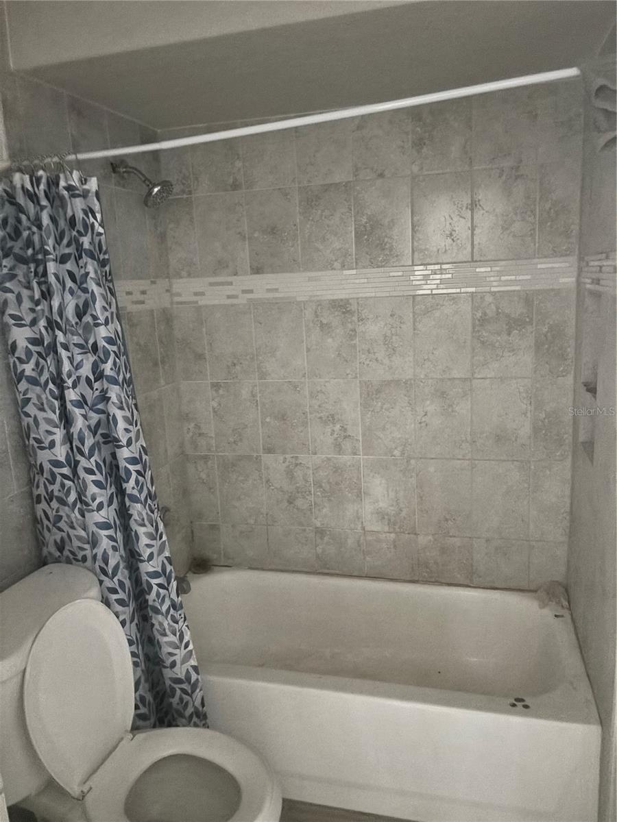 TYMBER SKAN ON LAKE - Residential