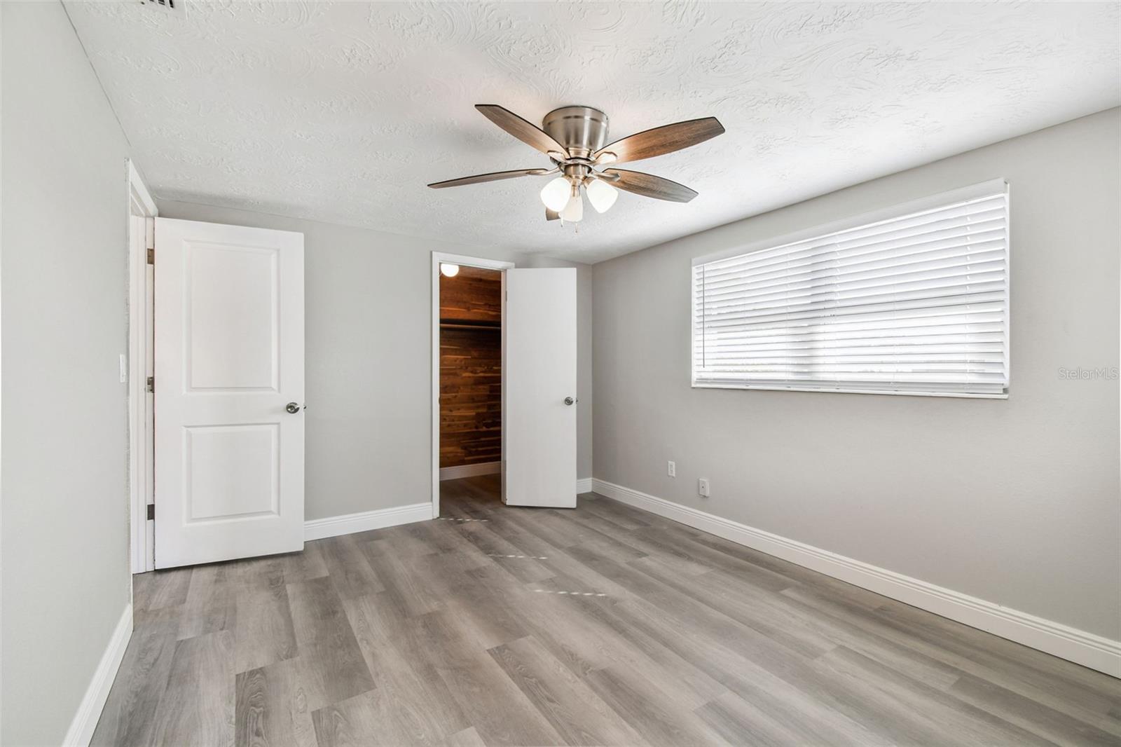 ALOHA GARDENS - Residential