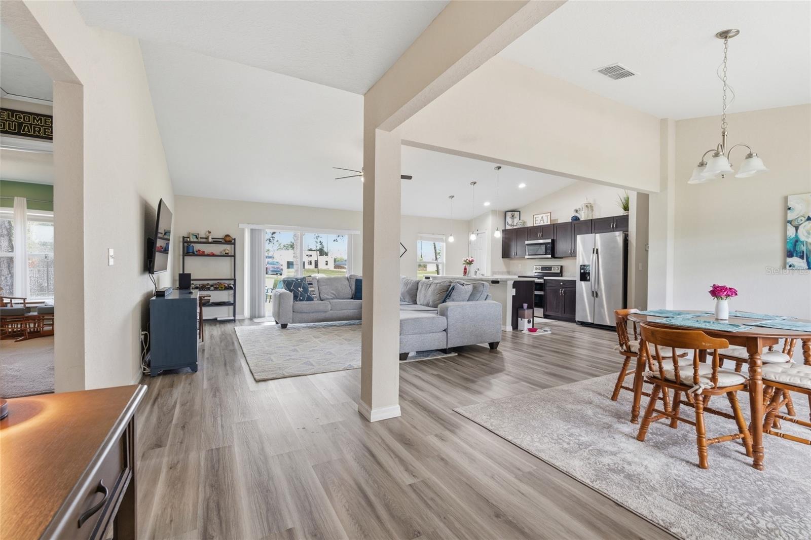 MARION OAKS - Residential