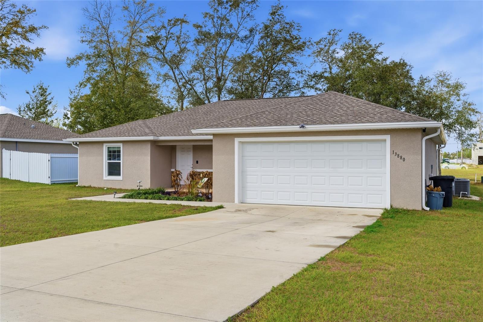 MARION OAKS - Residential