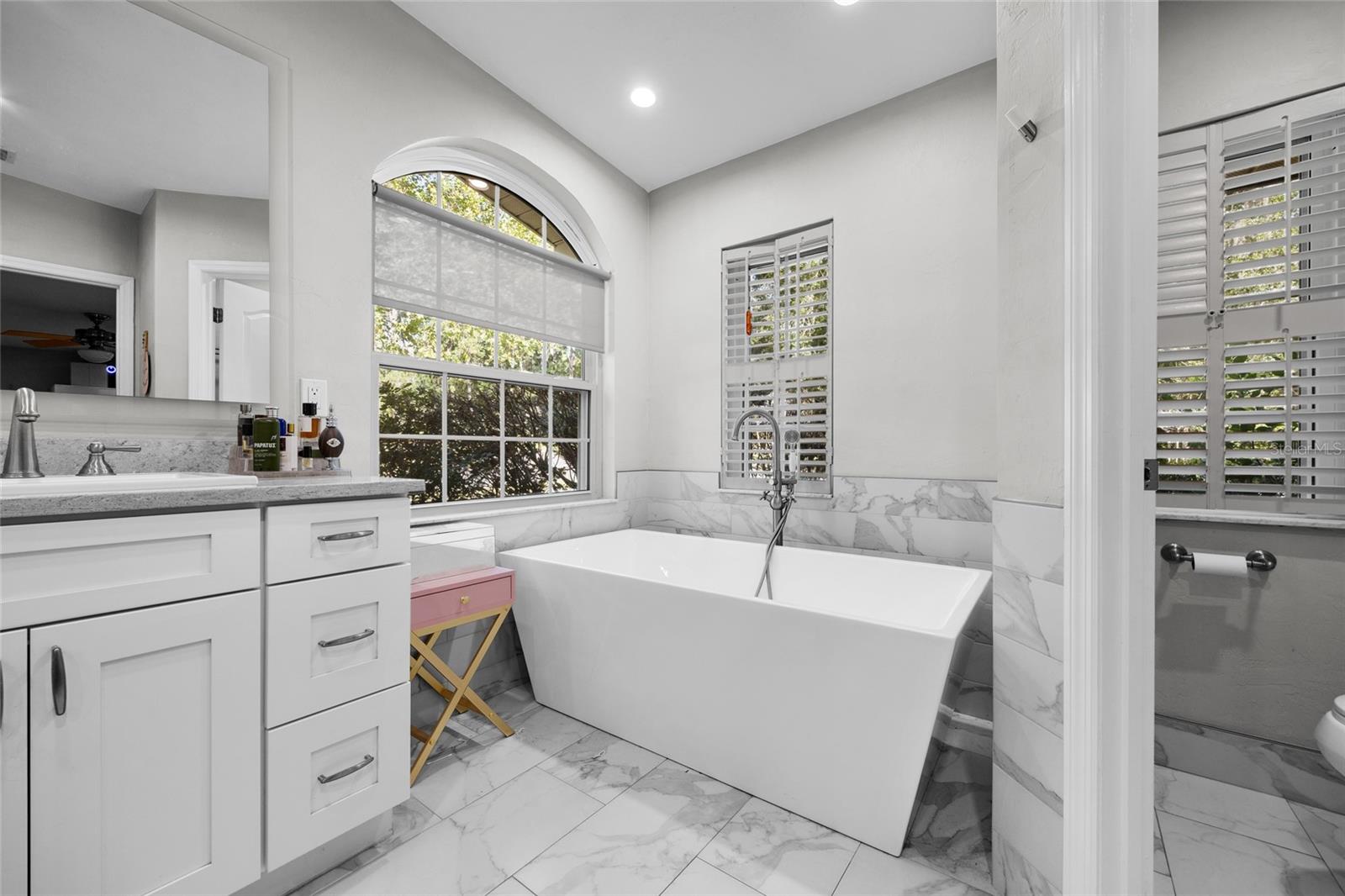 RIDGEWOOD - Residential