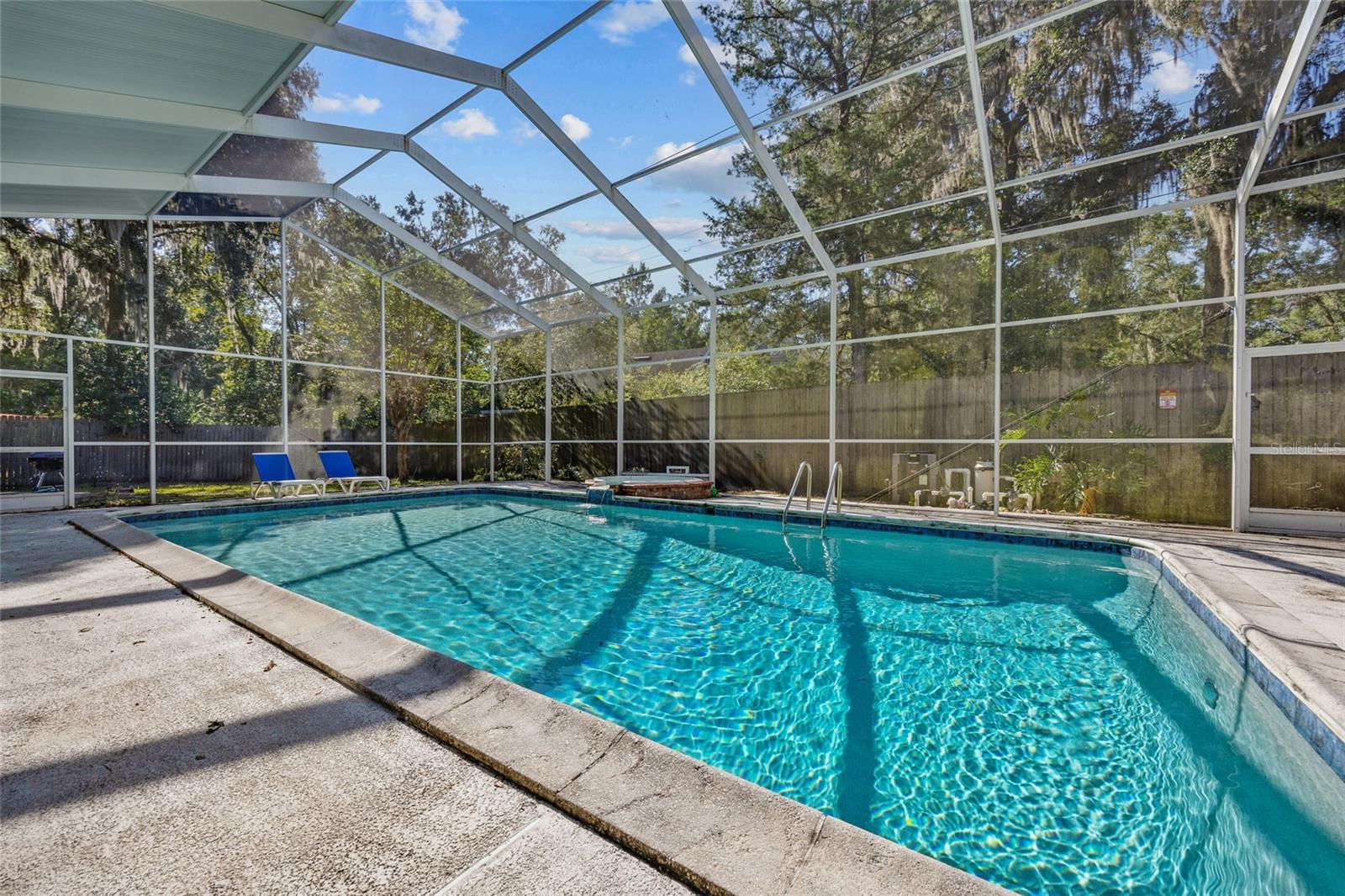 RIDGEWOOD - Residential