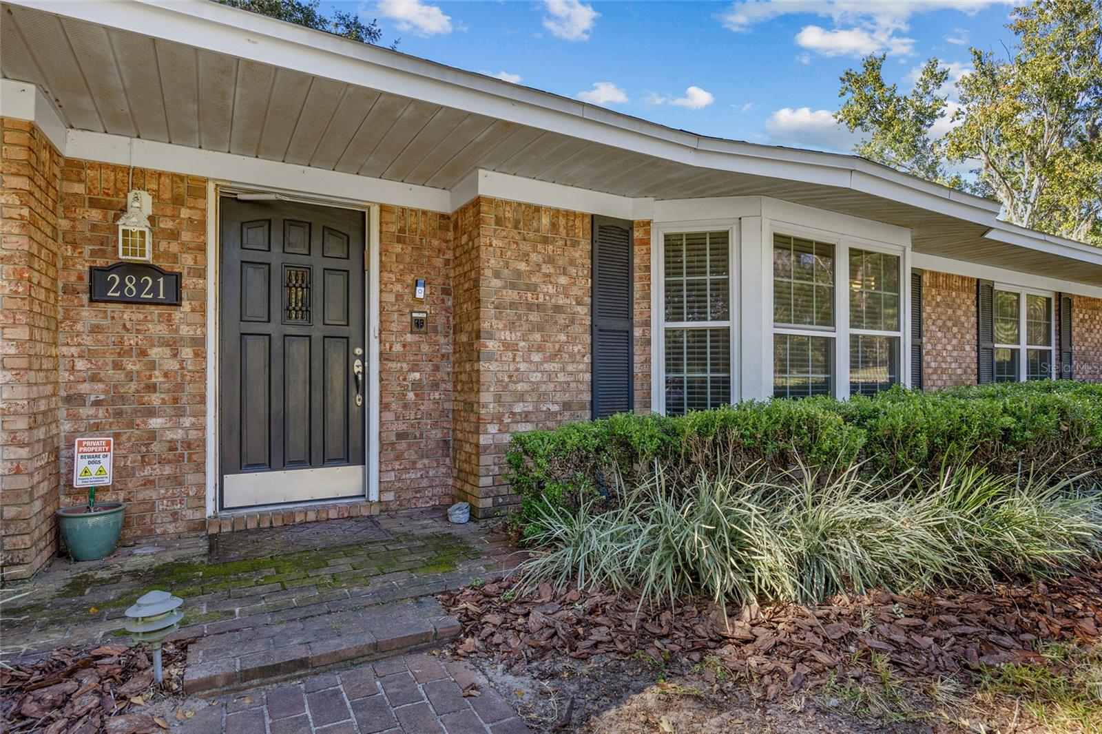 2821 NW 12TH PLACE