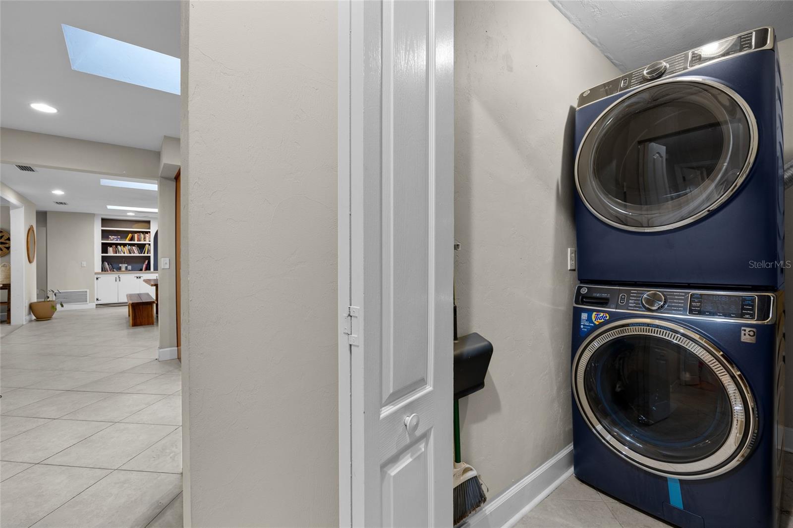 RIDGEWOOD - Residential