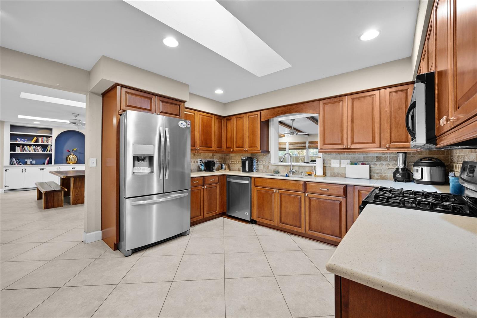 RIDGEWOOD - Residential