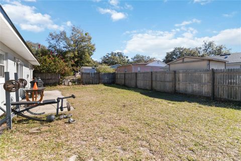 A home in APOPKA