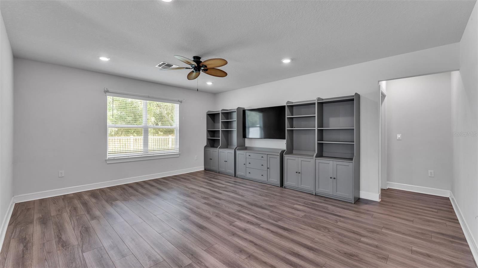 RIVERSTONE PH 1 - Residential