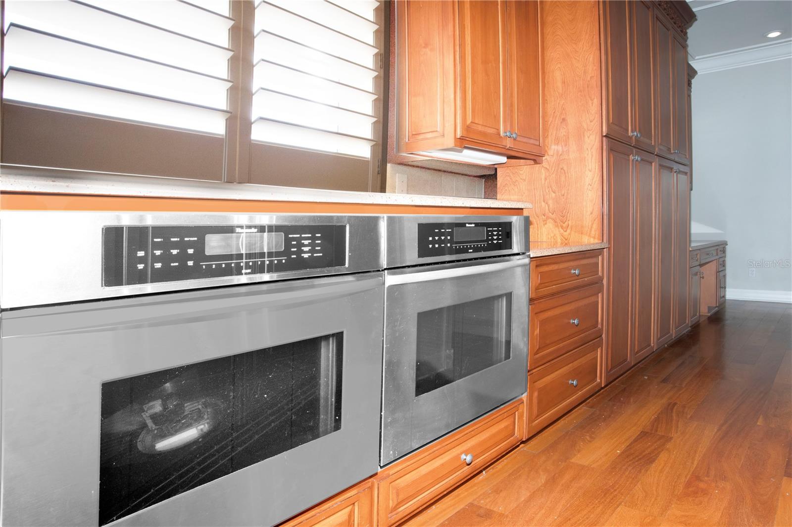 MUSTIQUE BAY - Residential