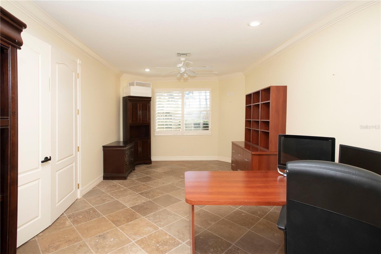 MUSTIQUE BAY - Residential