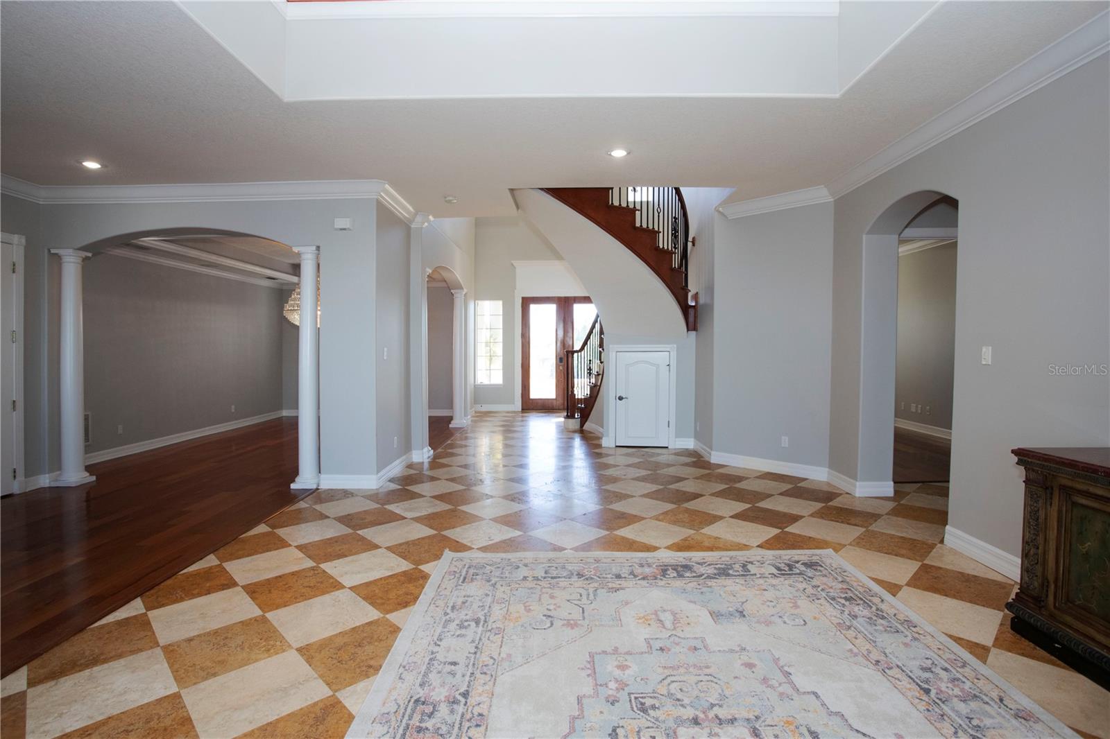 MUSTIQUE BAY - Residential