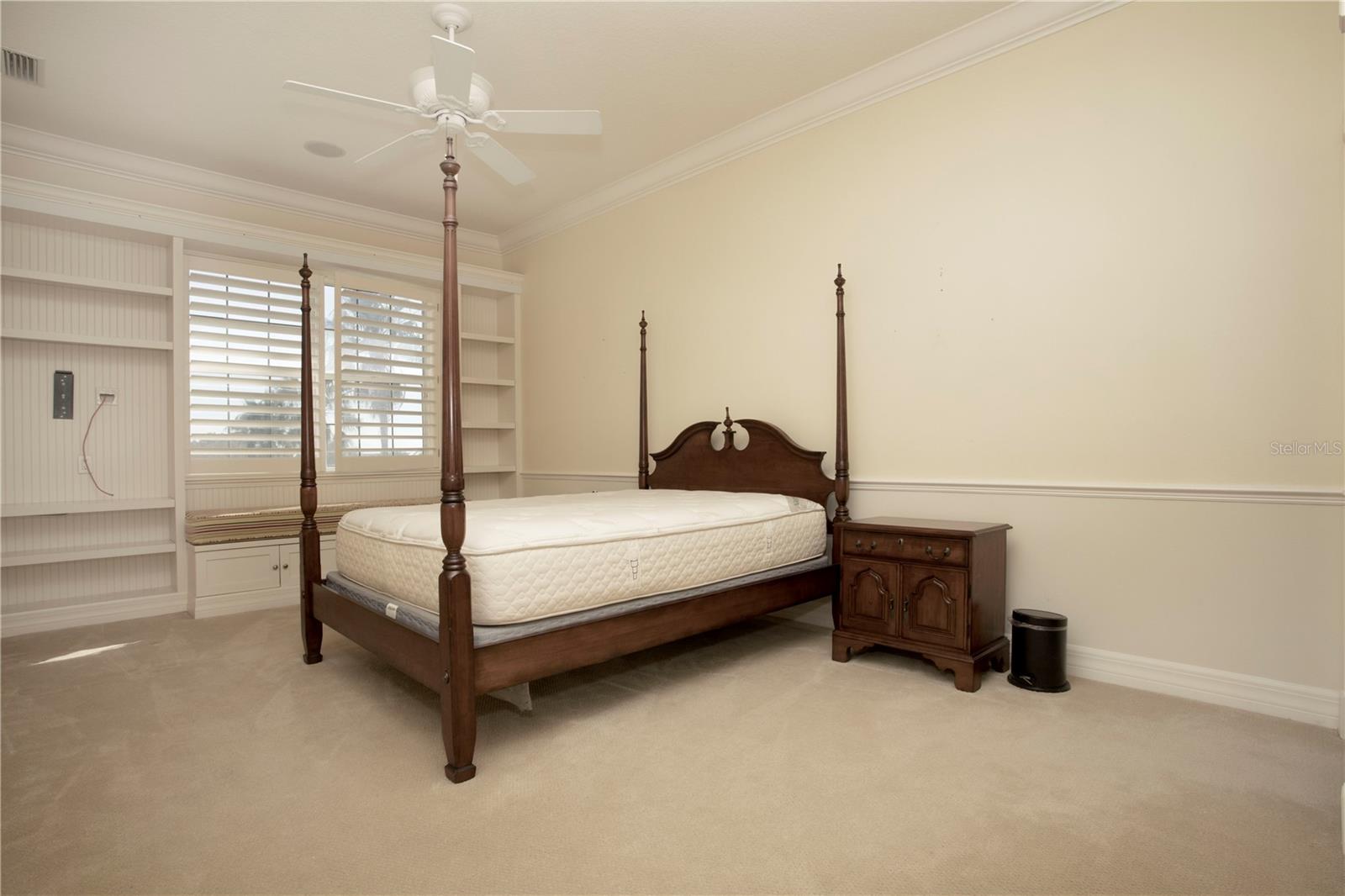 MUSTIQUE BAY - Residential