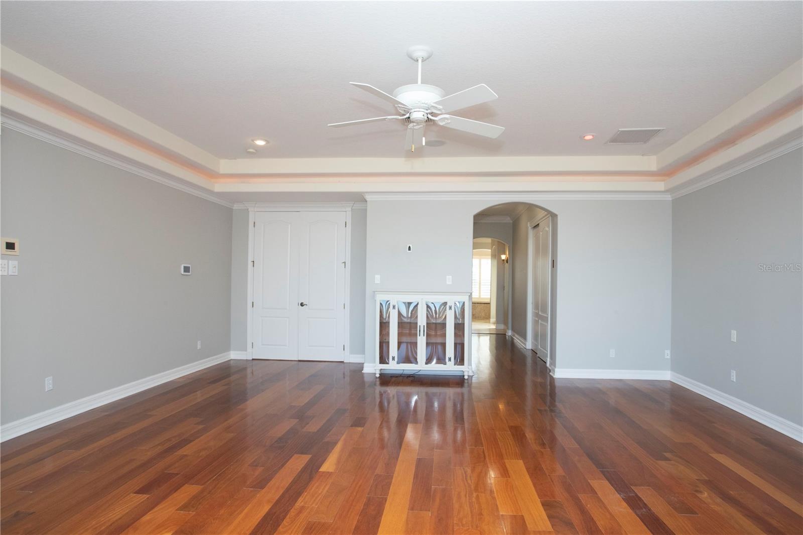 MUSTIQUE BAY - Residential