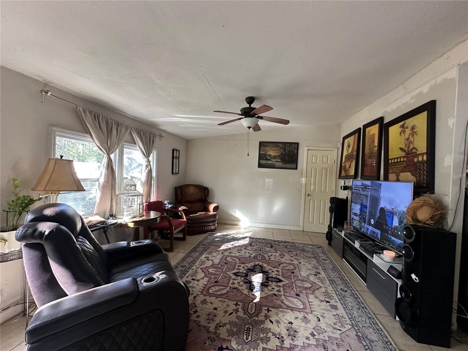 AVON PARK ESTATES - Residential