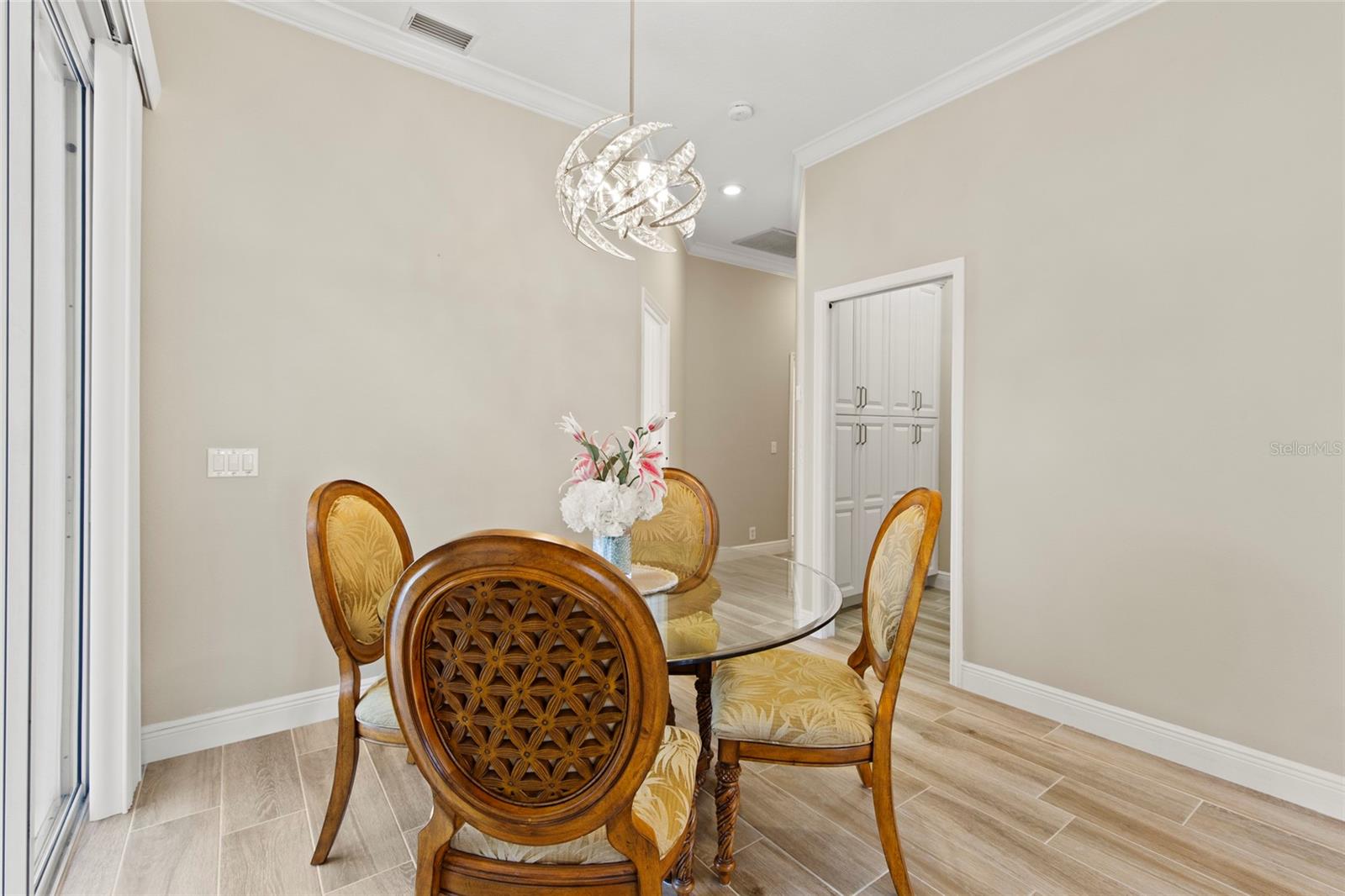 RIVERDALE REV - Residential