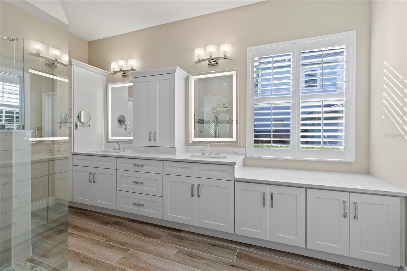 RIVERDALE REV - Residential