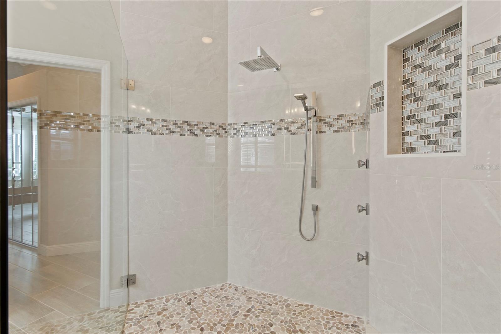 RIVERDALE REV - Residential