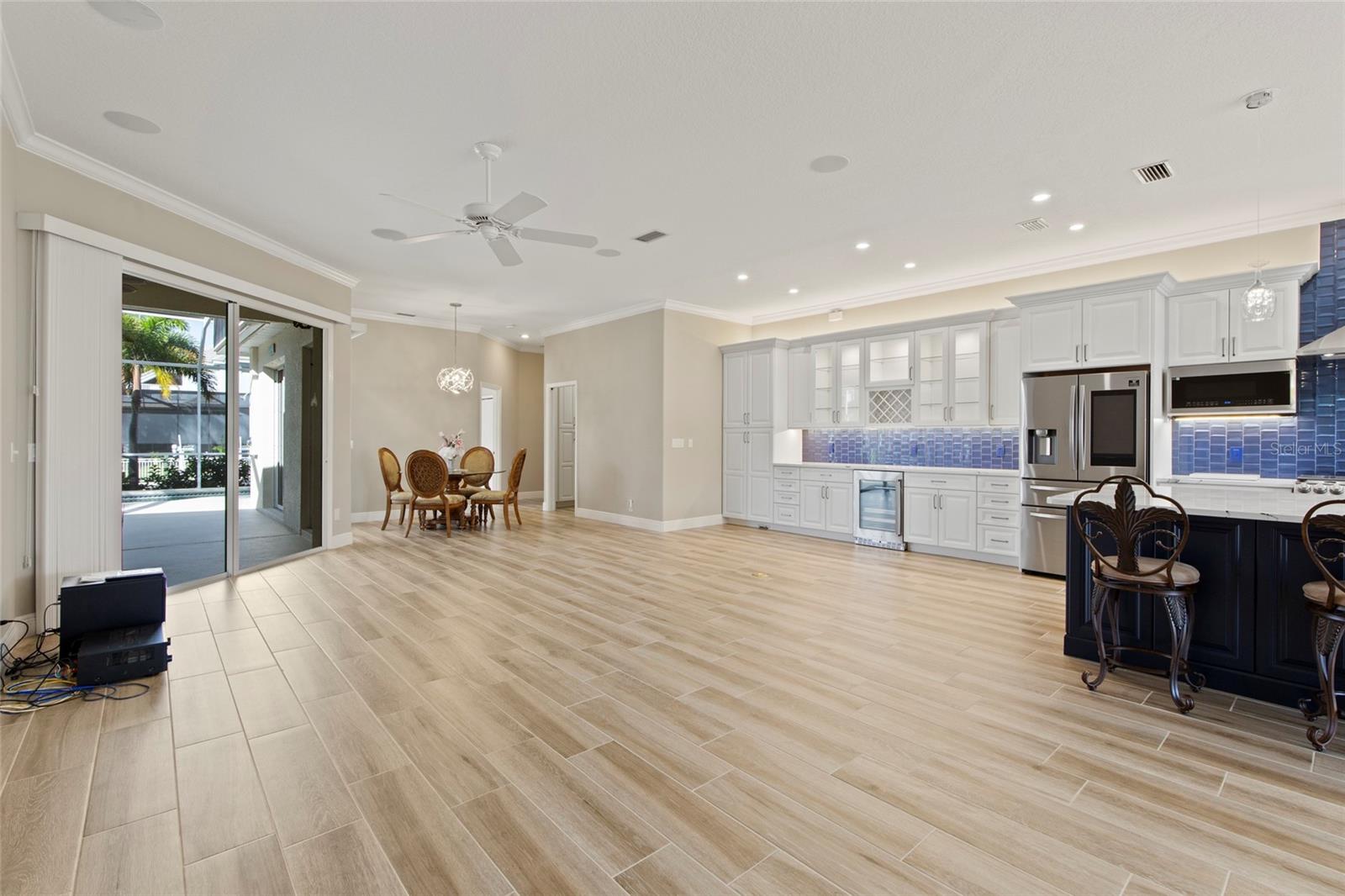 RIVERDALE REV - Residential