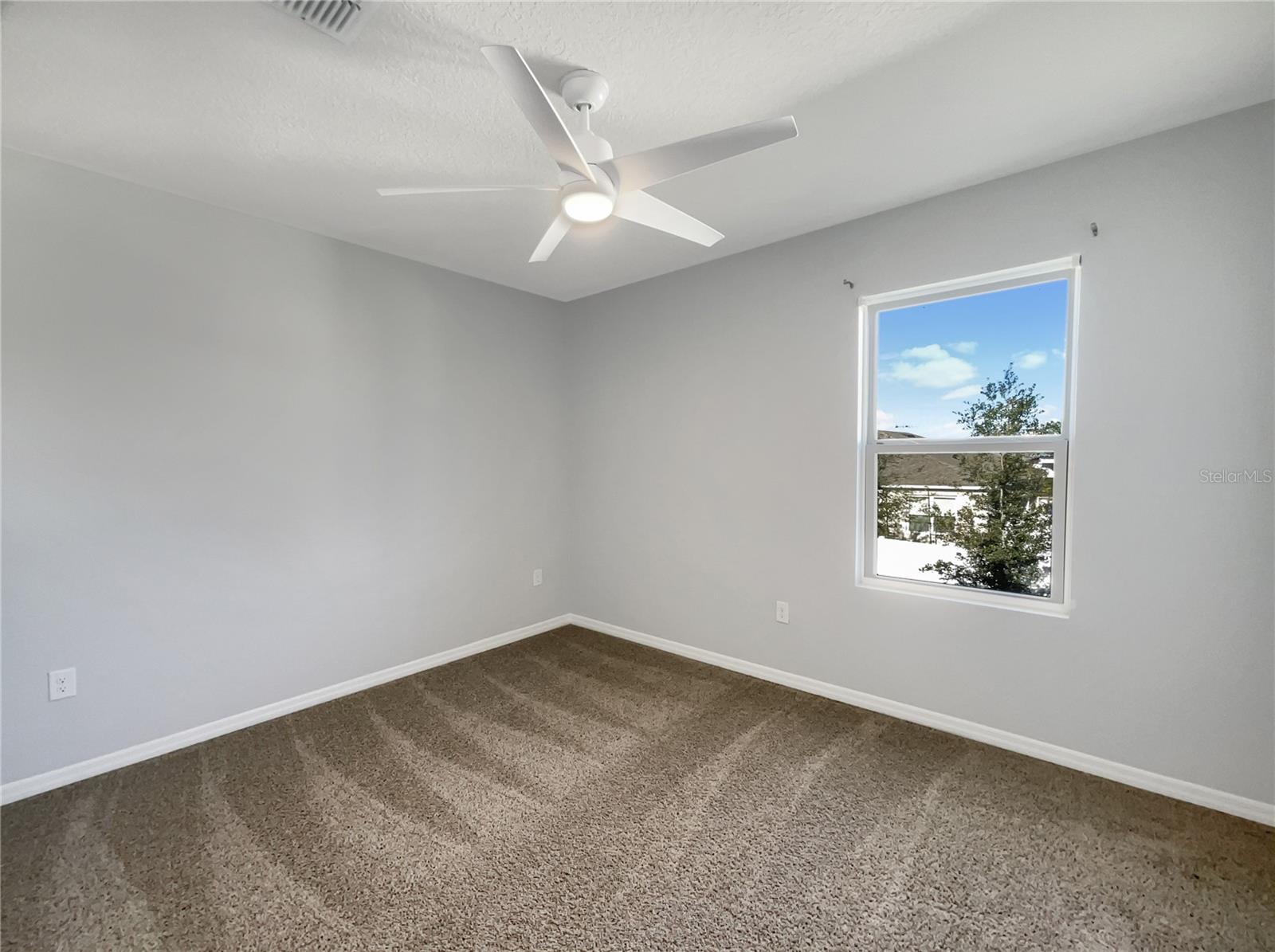 AVALON PARK TAVARES PH 1 - Residential