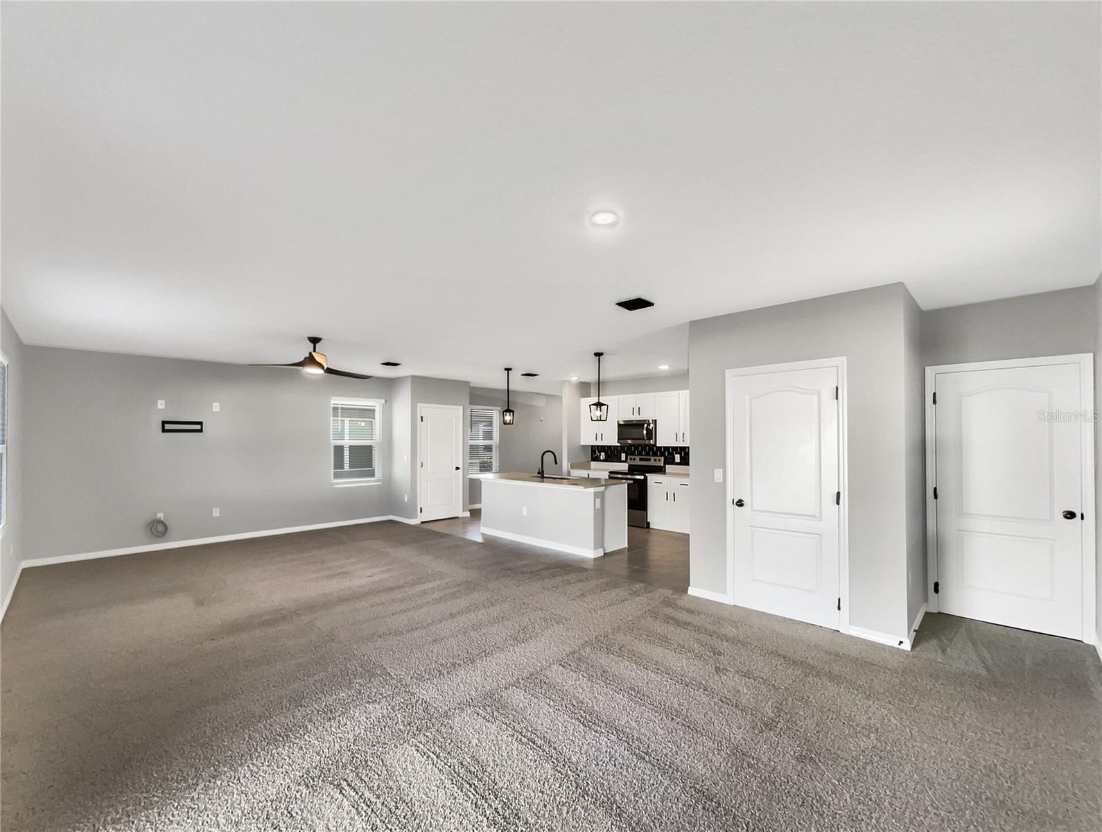 AVALON PARK TAVARES PH 1 - Residential