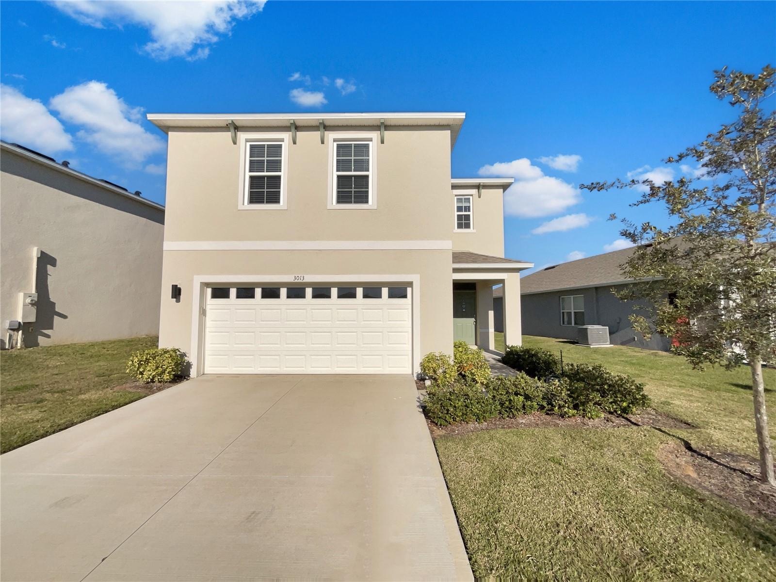 AVALON PARK TAVARES PH 1 - Residential