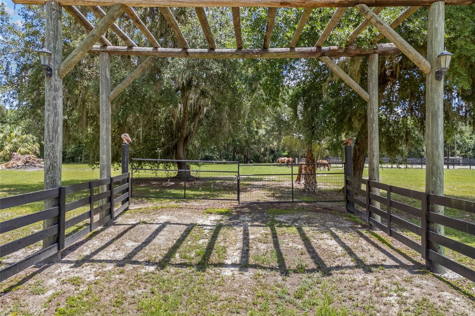 20797 N HWY 329