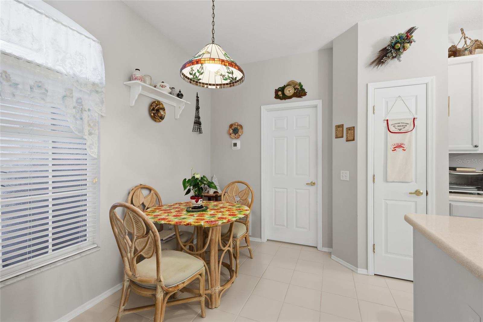 WELLINGTON CHASE - Residential