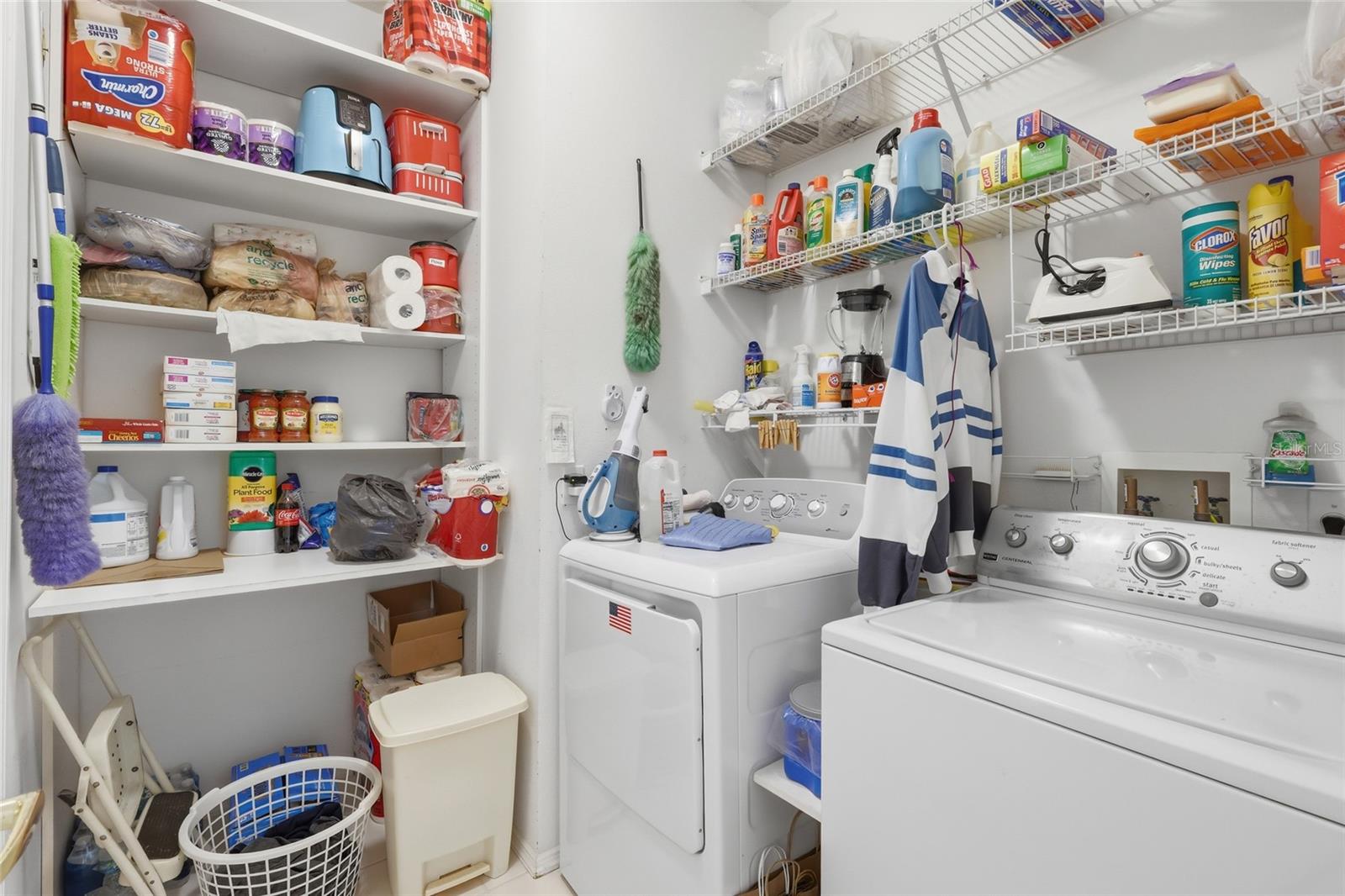 WELLINGTON CHASE - Residential