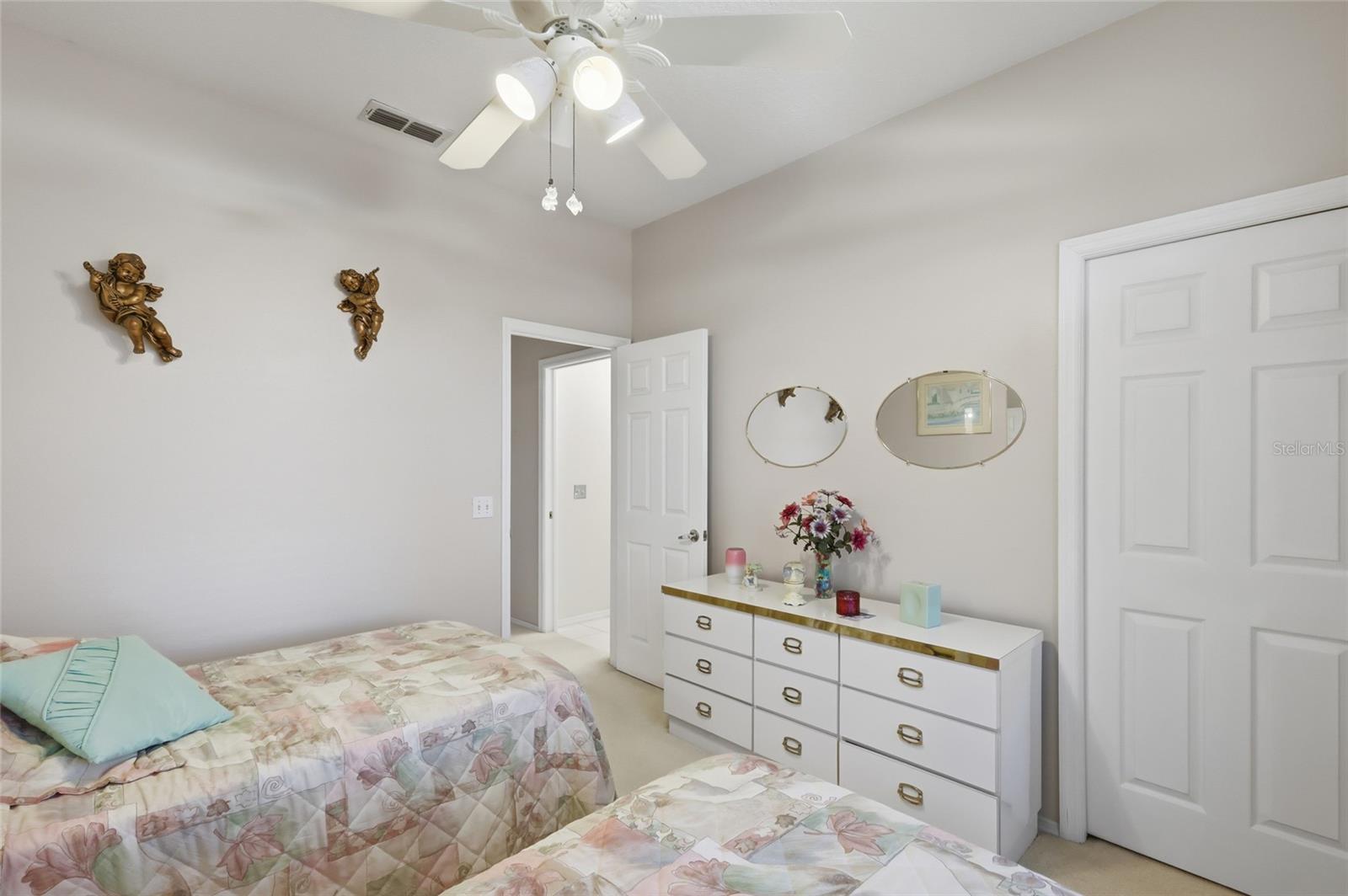 WELLINGTON CHASE - Residential