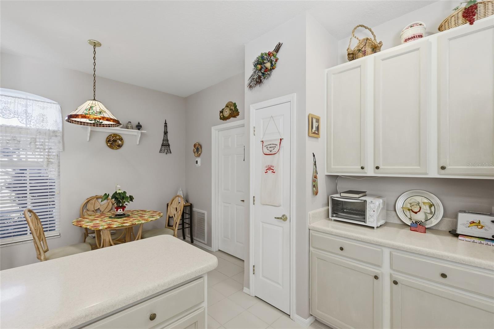 WELLINGTON CHASE - Residential