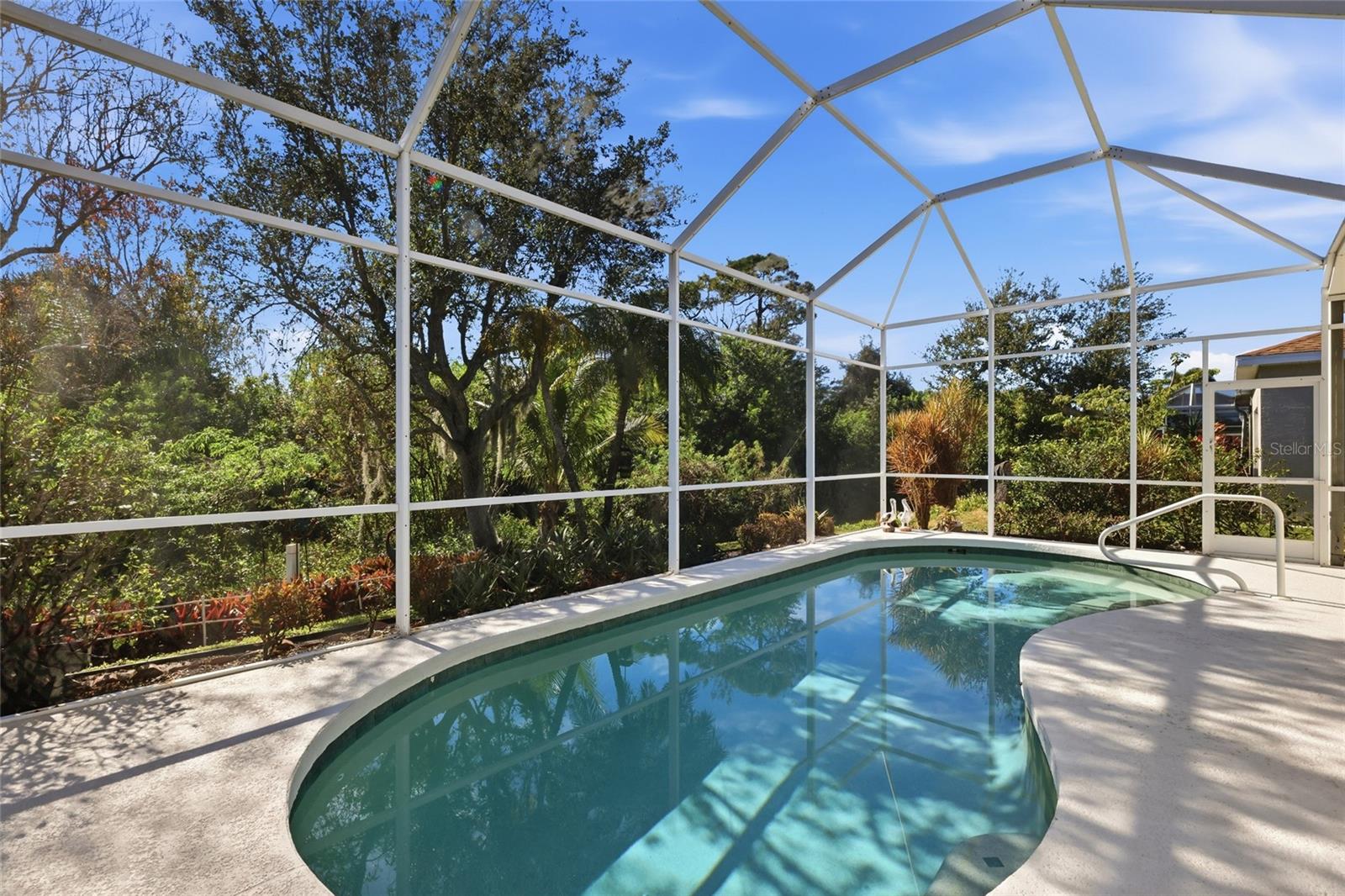 WELLINGTON CHASE - Residential