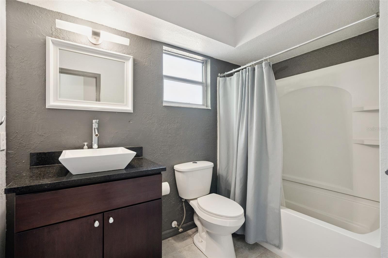 DEER RUN UNIT 20 - Residential