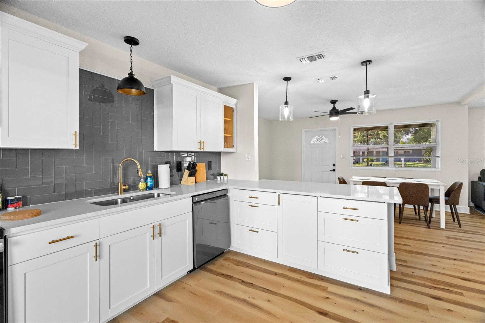 GANDY GARDENS 2 - Residential