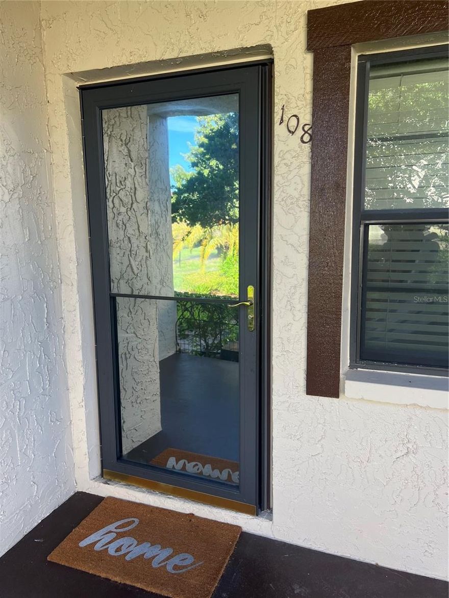 Move-In Ready at Winding Creek!
Enjoy comfortable living in this very spacious, fully furnished 1-bedroom, 1-bath residence. Ideally located in the heart of Clearwater, just minutes from shopping, restaurants, world-class beaches, and nearby airports. Residents can relax and unwind at the community pool.
Available February 1st — don’t miss out, schedule a tour today!