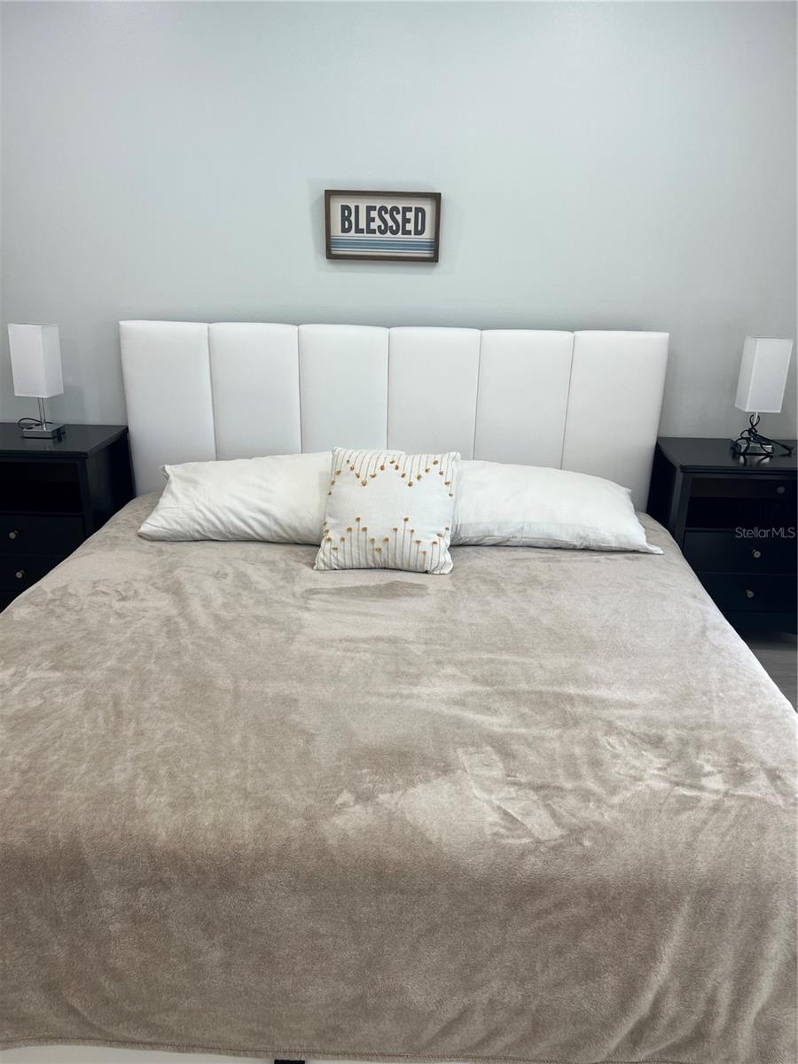 WINDING CREEK - Residential Lease