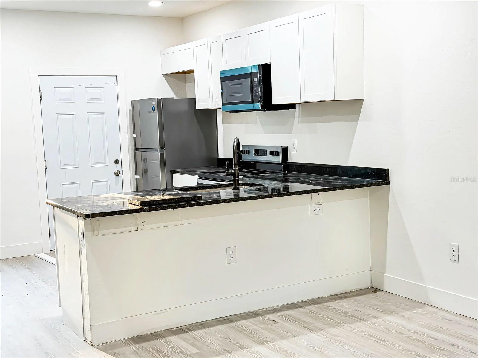 INTERLACHEN LAKES ESTATES - Residential