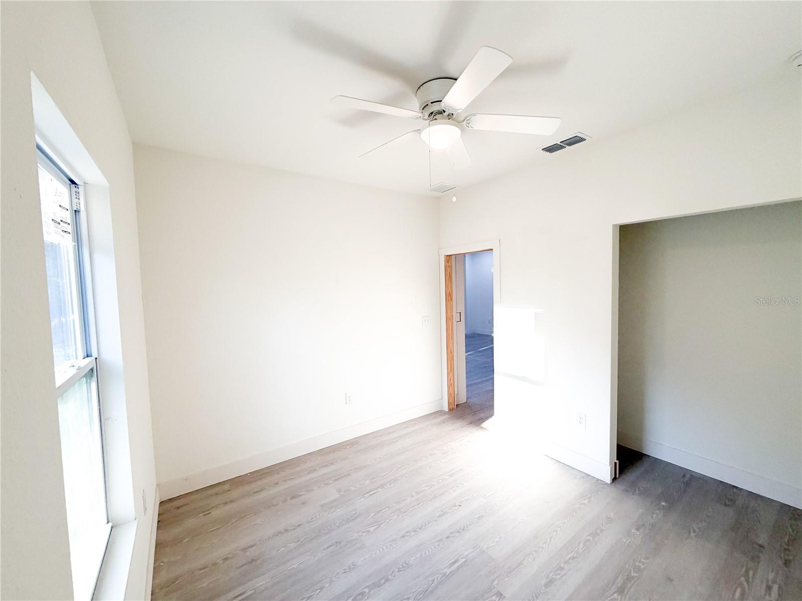 INTERLACHEN LAKES ESTATES - Residential