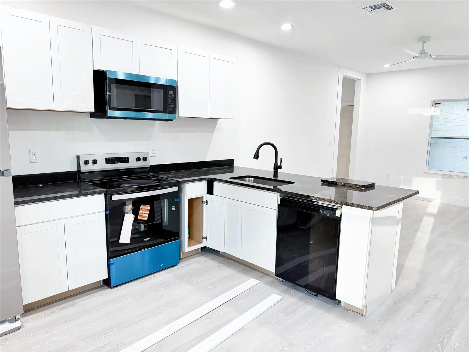 INTERLACHEN LAKES ESTATES - Residential