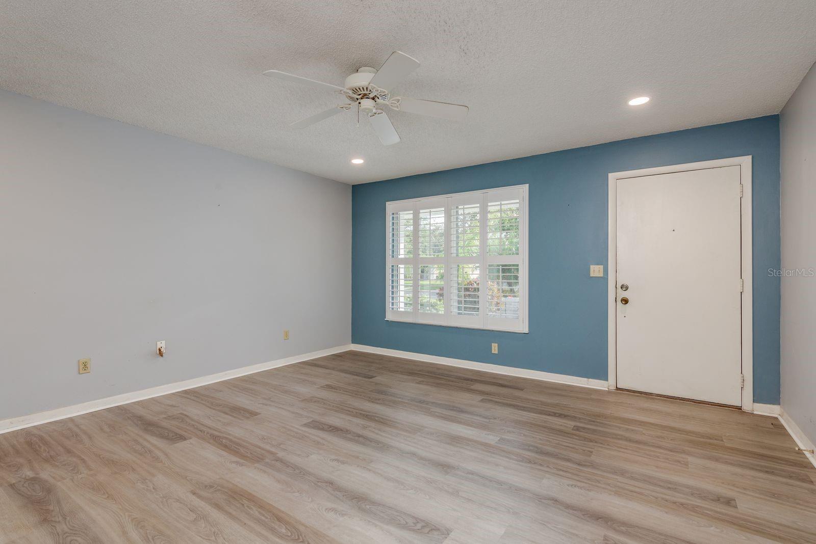 HIGHLAND LAKES - Residential