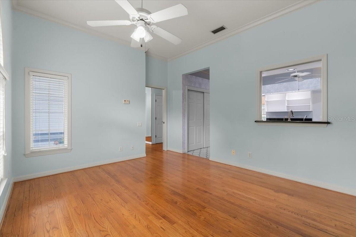 HAMILTON POINTE - Residential