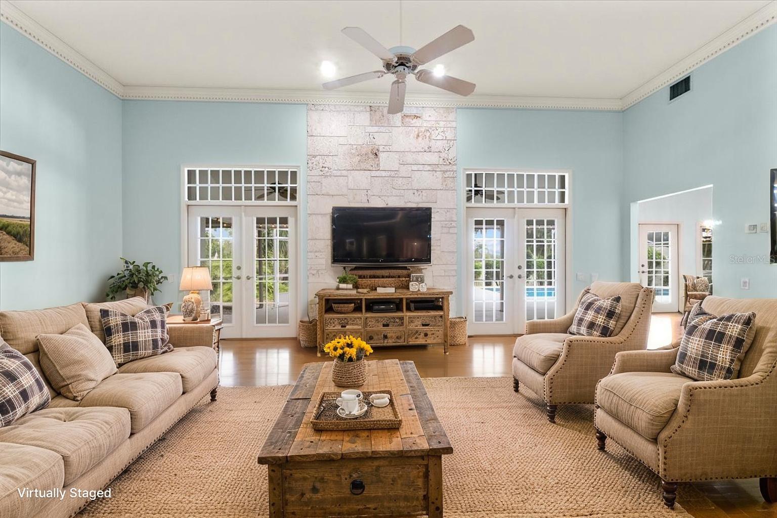 HAMILTON POINTE - Residential